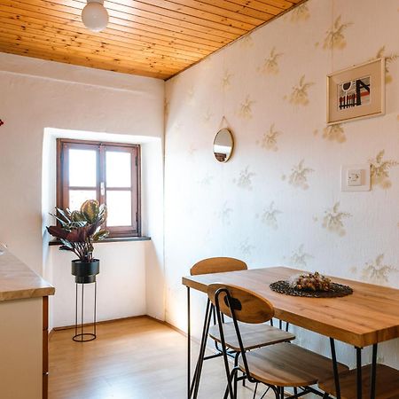 Apartment Valetovi Štanjel 외부 사진