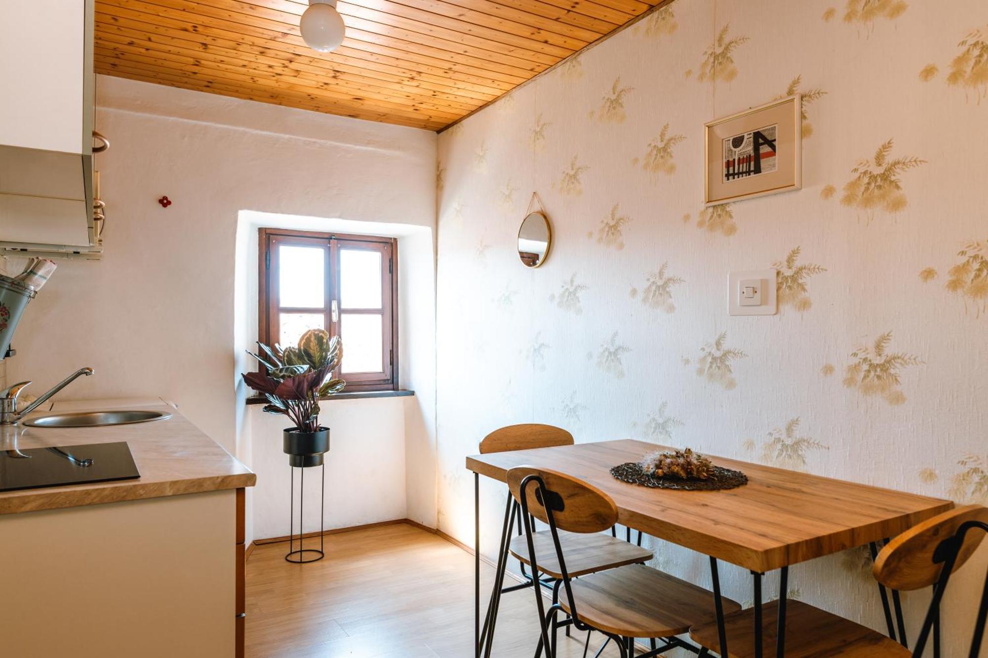 Apartment Valetovi Štanjel 외부 사진