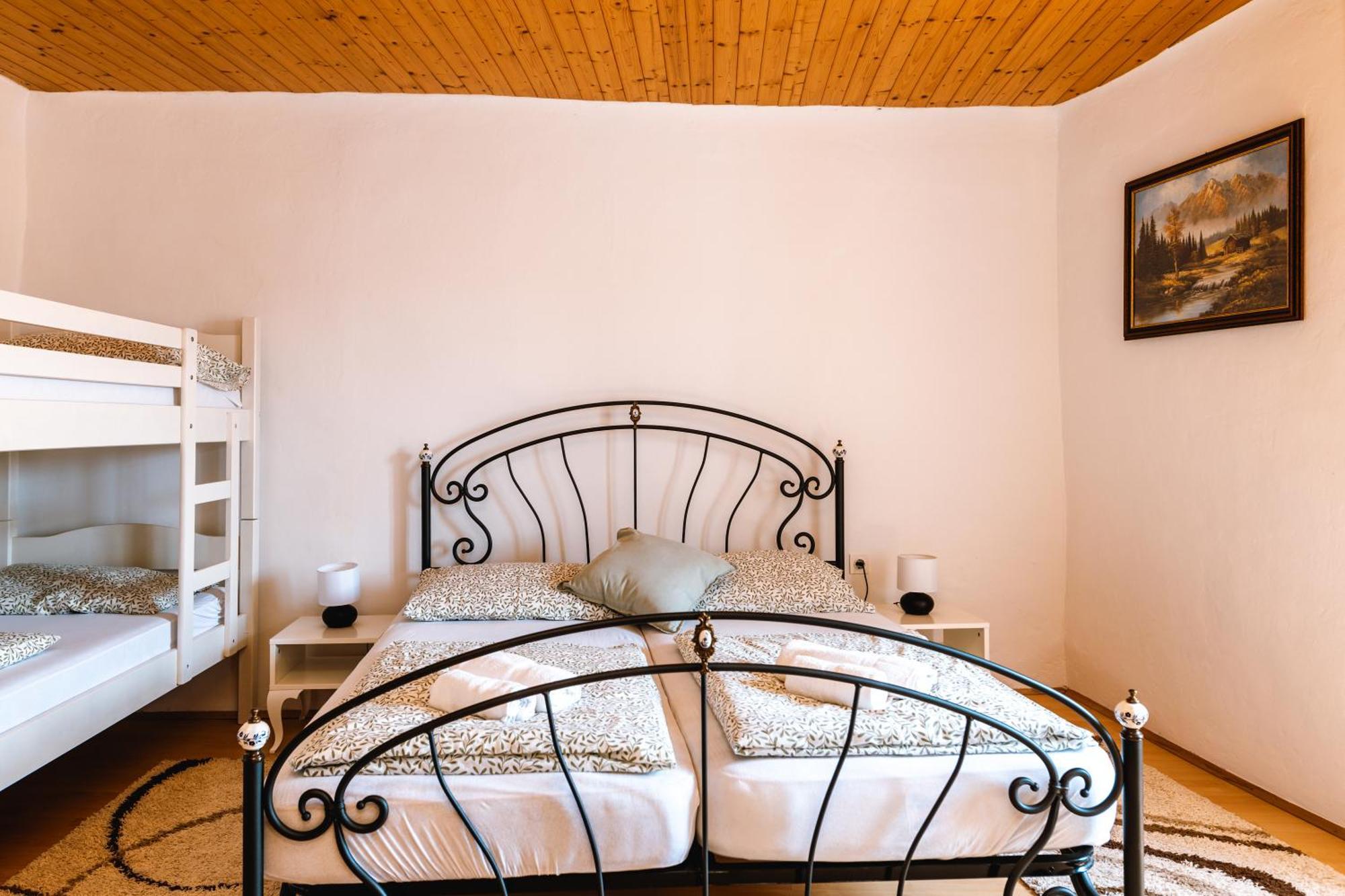 Apartment Valetovi Štanjel 외부 사진