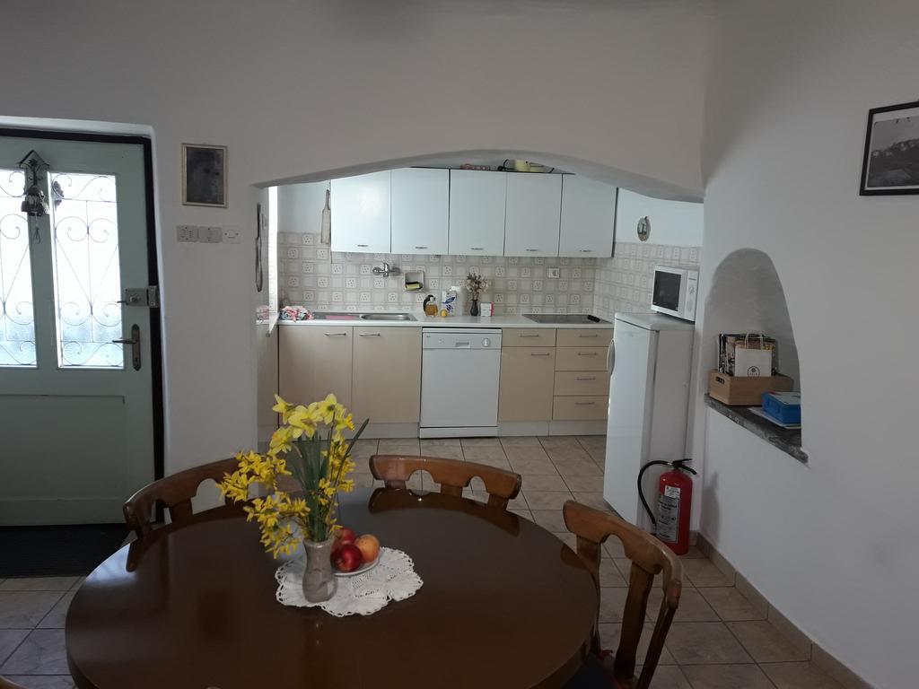 Apartment Valetovi Štanjel 외부 사진